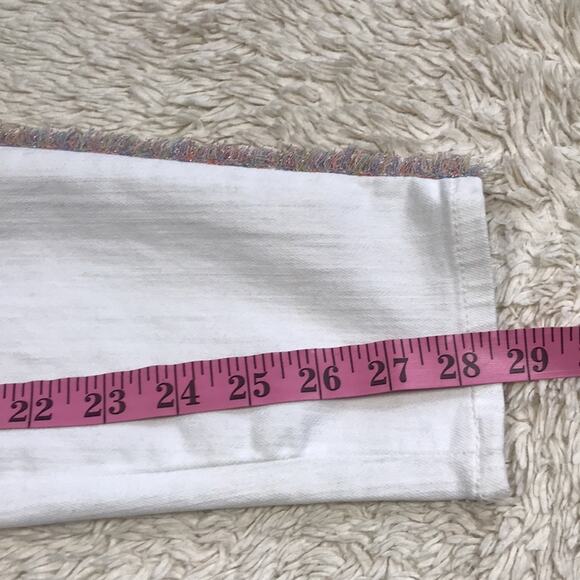New 7FAMK High Rise 25 Super Skinny Leg Rainbow Fringe Trim White Jean Resort - Picture 11 of 15